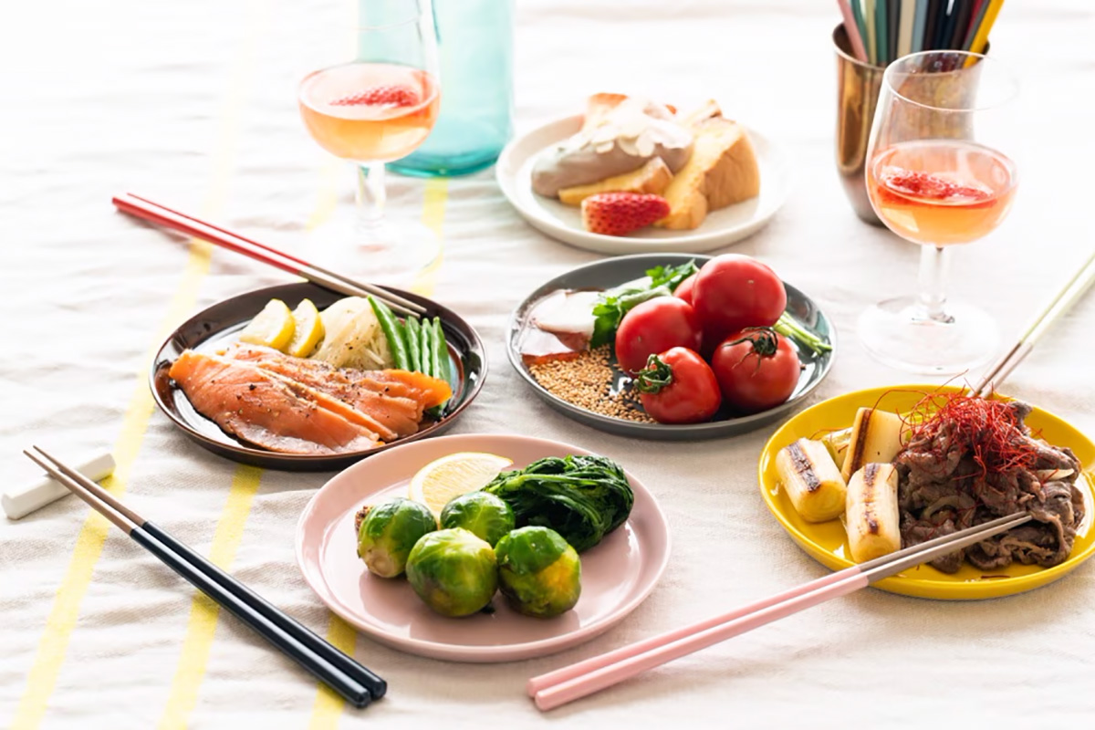 マルヒロとまつかんのコラボ箸